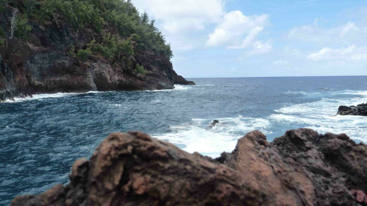 Kaihalulu Red Sand Beach Hawaii Nude Beach Map