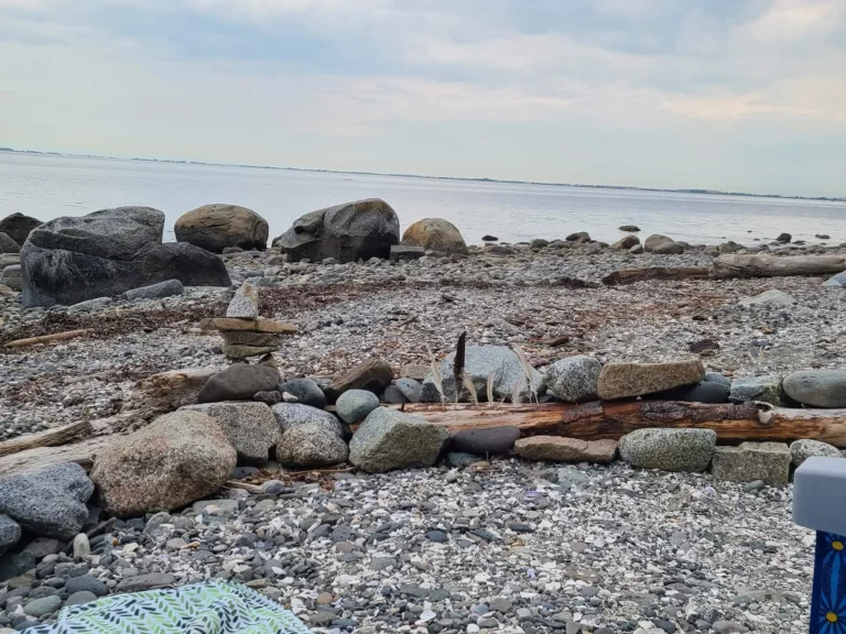 View from the shoreline at high tide. Low tide requires a short walk.