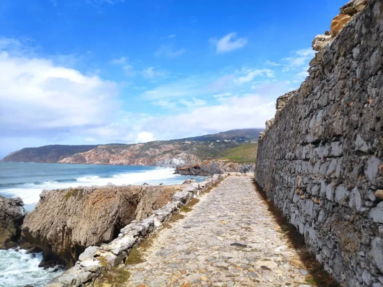 The carved out coastal walk to Praia do Abano