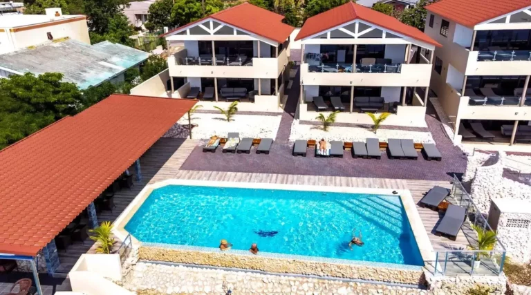 Epic pool and ocean views at Lagun Sunset Resort Curaçao